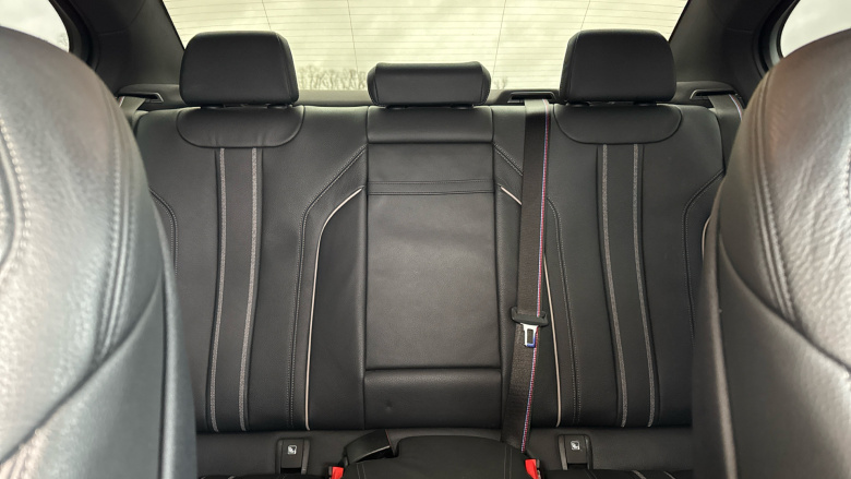 BMW 5 Series 520d xDrive MHT M Sport 4dr Step Auto Diesel Saloon